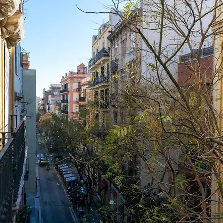 Center Of Gracia By Maison Pinata Barcelona